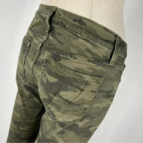 🌟Gap True skinny high rise camouflage jeans 27 - Picture 4 of 11